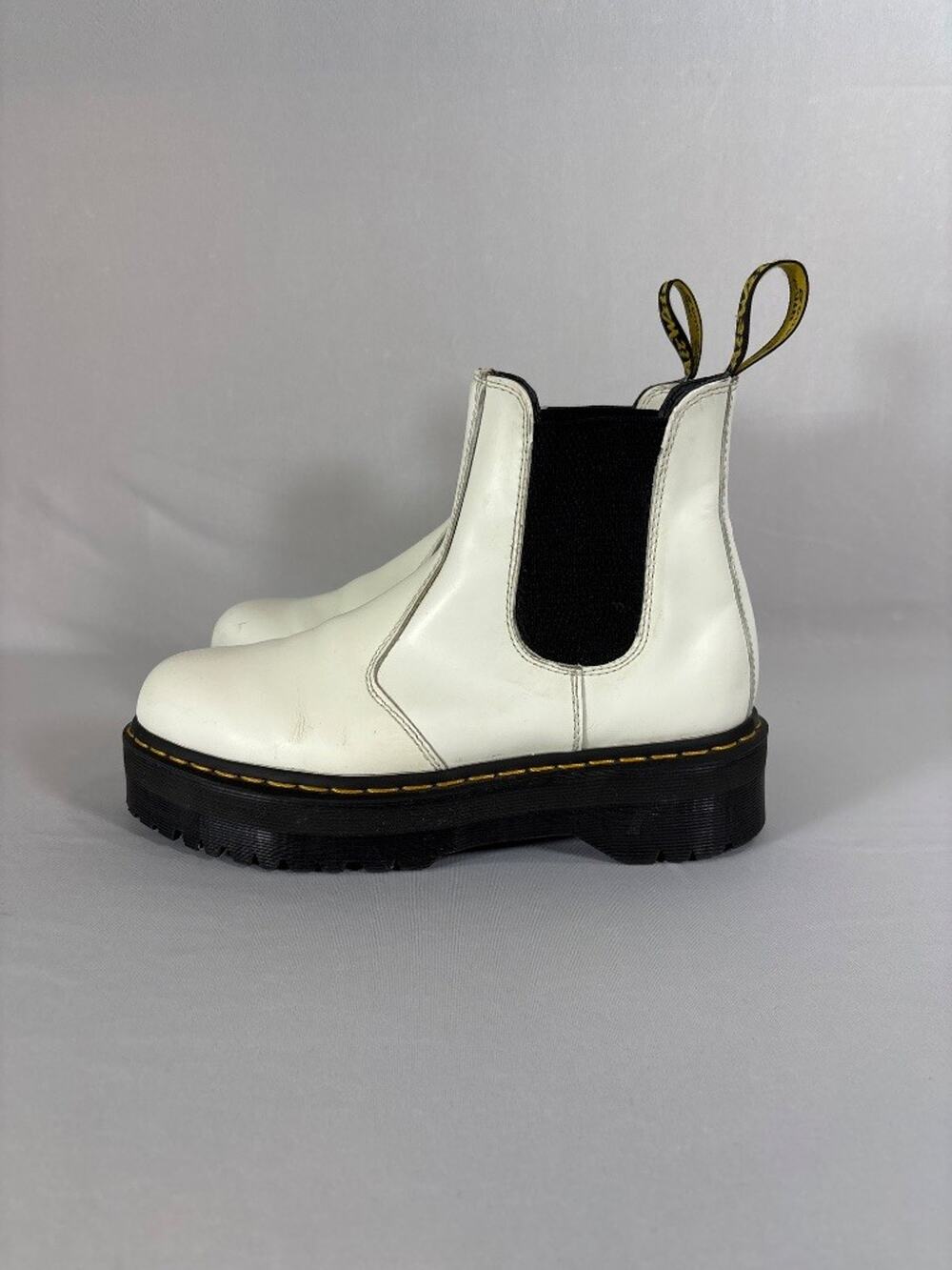 Dr. Martens 2976 Quad Platform Chelsea Boot White Leather UK8 EU42 US9